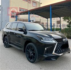 Lexus LX